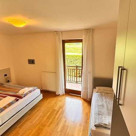Residenza Arcobaleno Aparthotel Tenno Eksteriør bilde